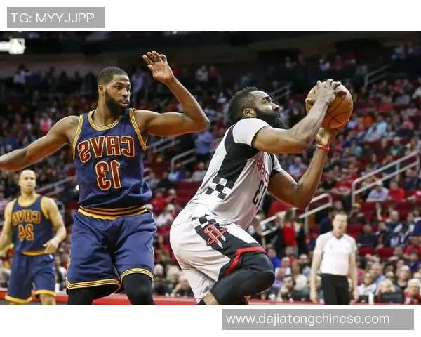 西涅因伤再次缺席比赛,球队实力将受到影响吗? 西涅因伤再次缺席比赛,球队实力将受到影响吗?