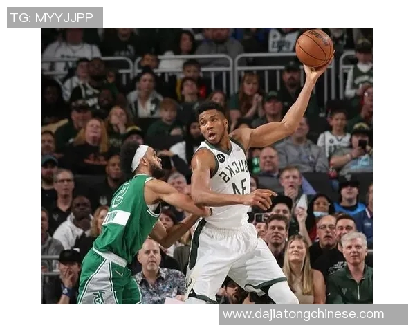 雄鹿队防守强悍，稳坐季后赛第一名